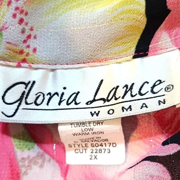 Gloria Lance Coordinated Blouse & Cami, Pink, Yellow, Green Flowers, Size 2X - Picture 7 of 8